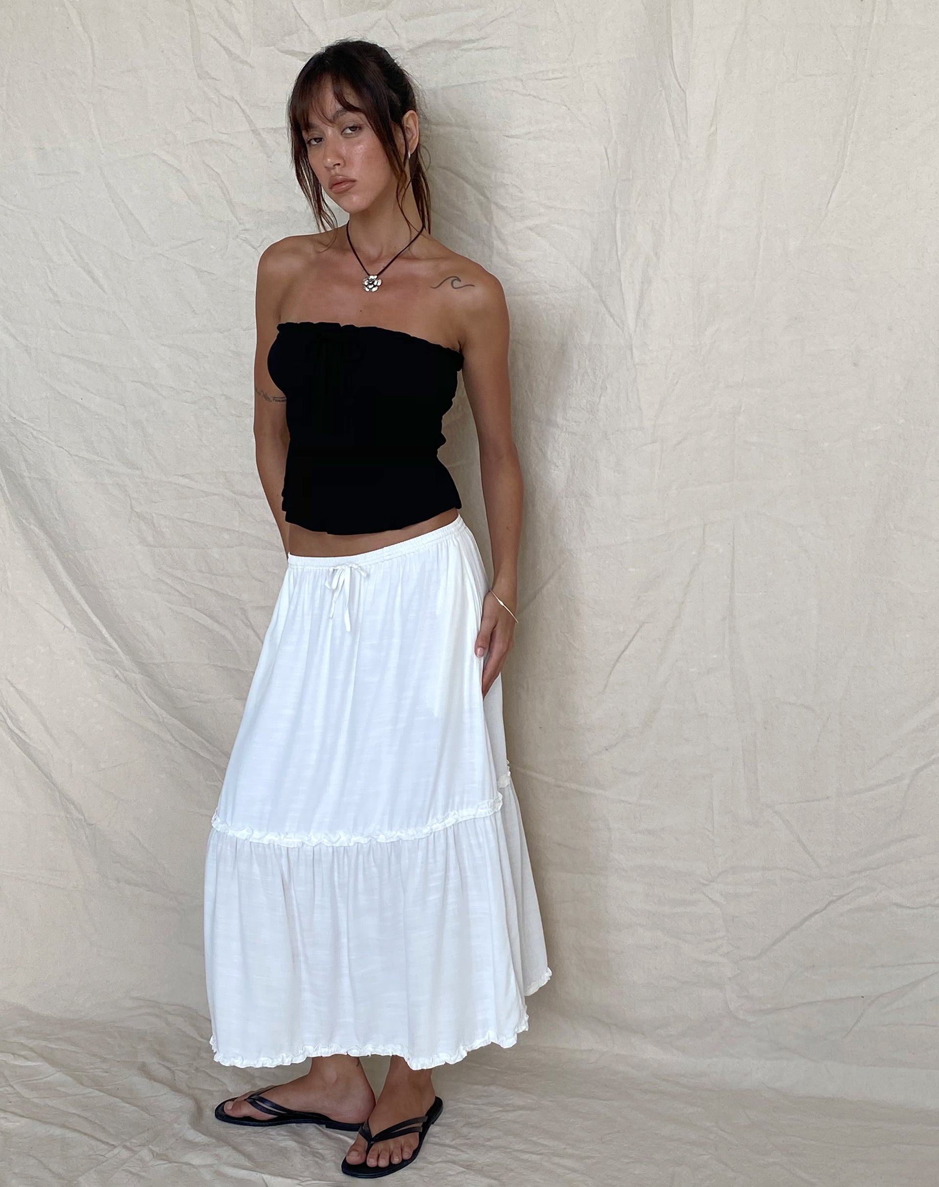 Afbeelding van Iyana Midi rok in Off White