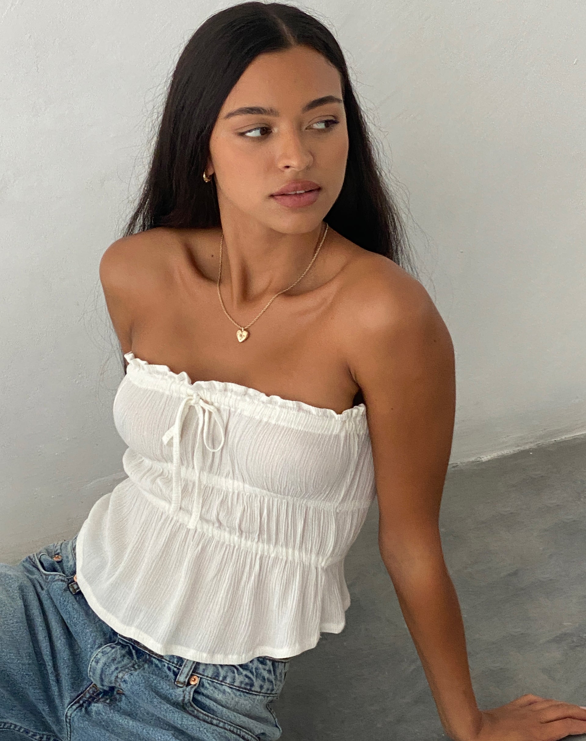 Afbeelding van Cove Bandeau Top in Crinkle Off White