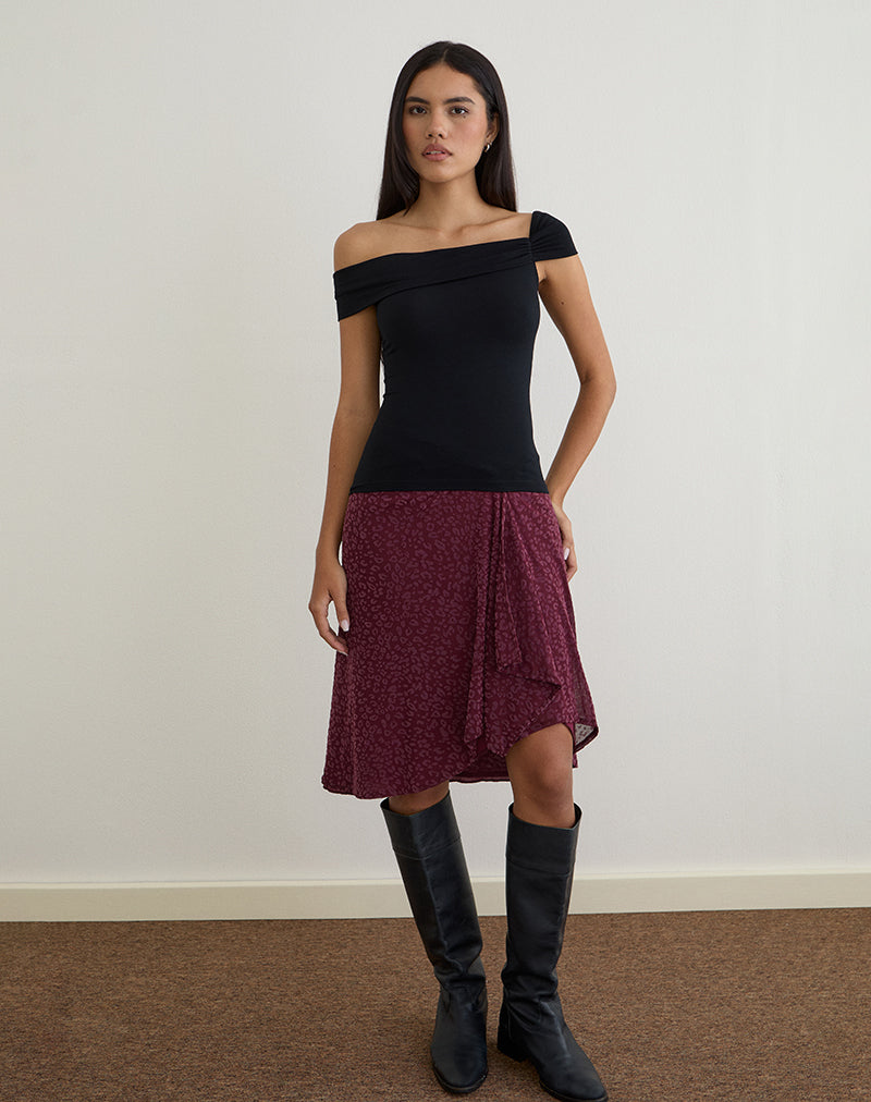 Cuthbe One Shoulder Twist Top in Zwart