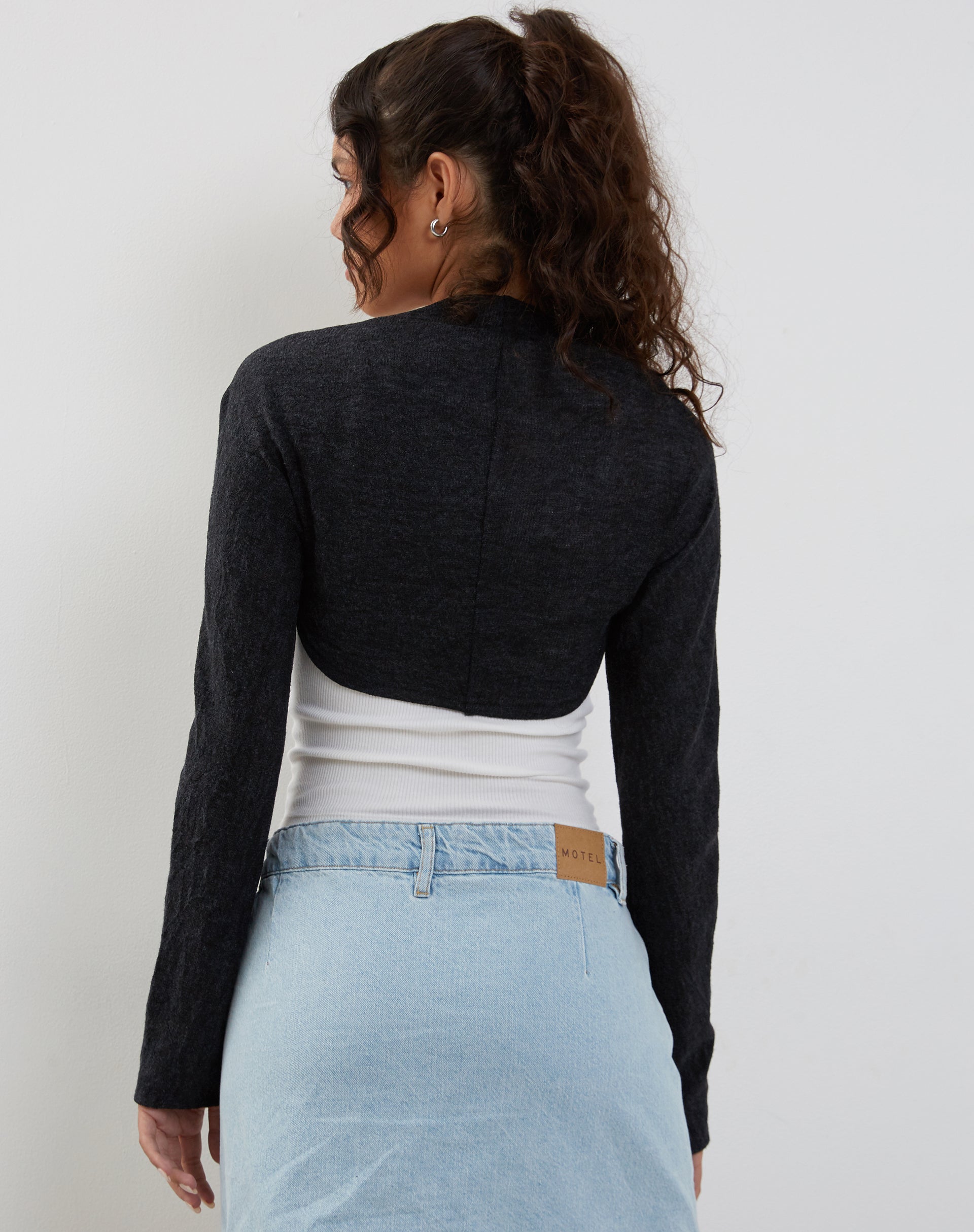 Afbeelding van Dalika Gebreide Shrug Top in Zwart