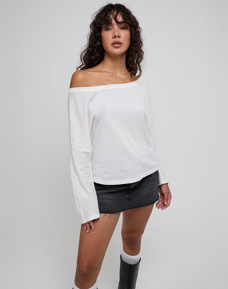 Afbeelding van Damian Off The Shoulder Basic Top met lange mouwen in Ivoor