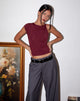 Afbeelding van Dannas Twist Shoulder Top in Bourgondië