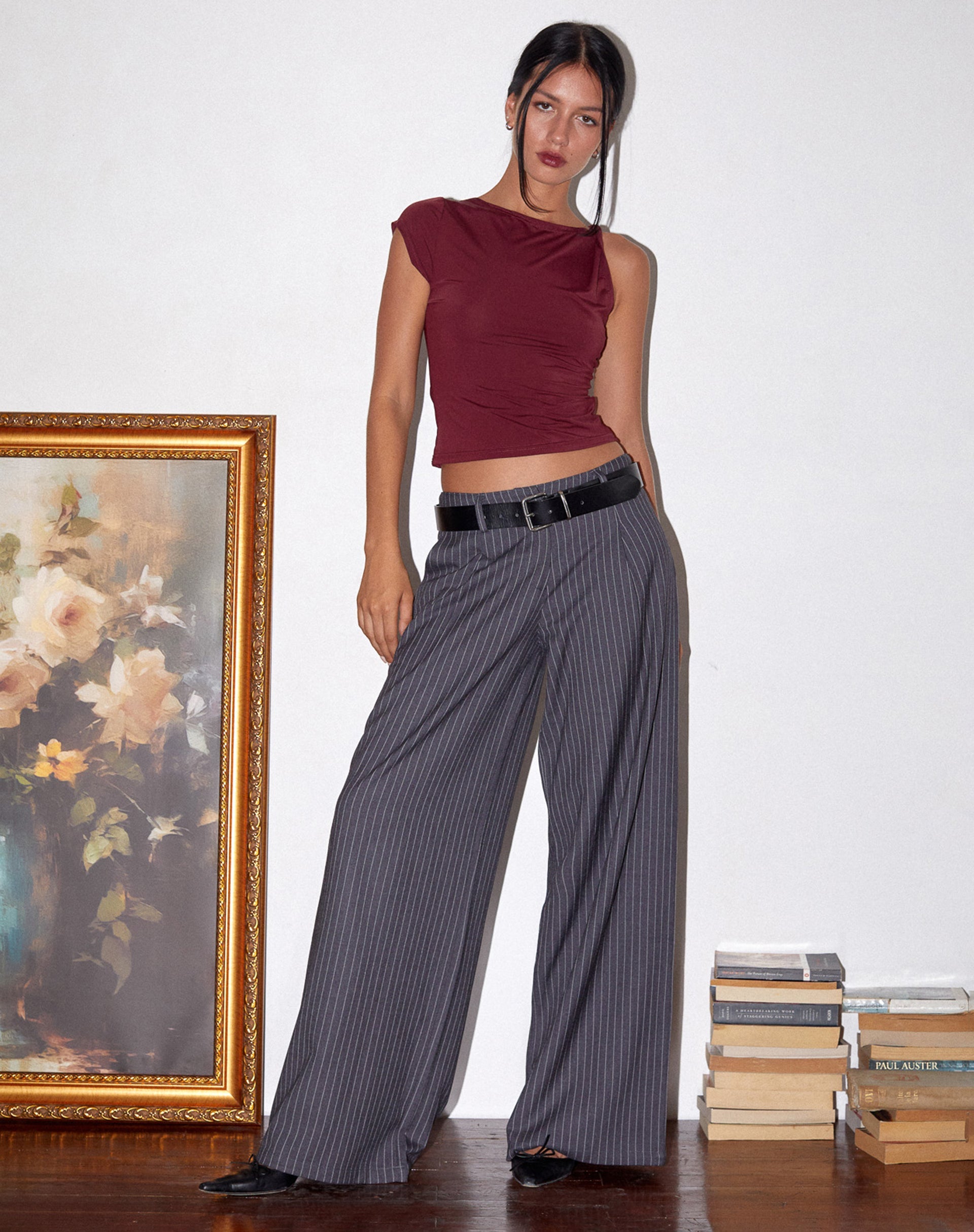 Afbeelding van Dannas Twist Shoulder Top in Bourgondië