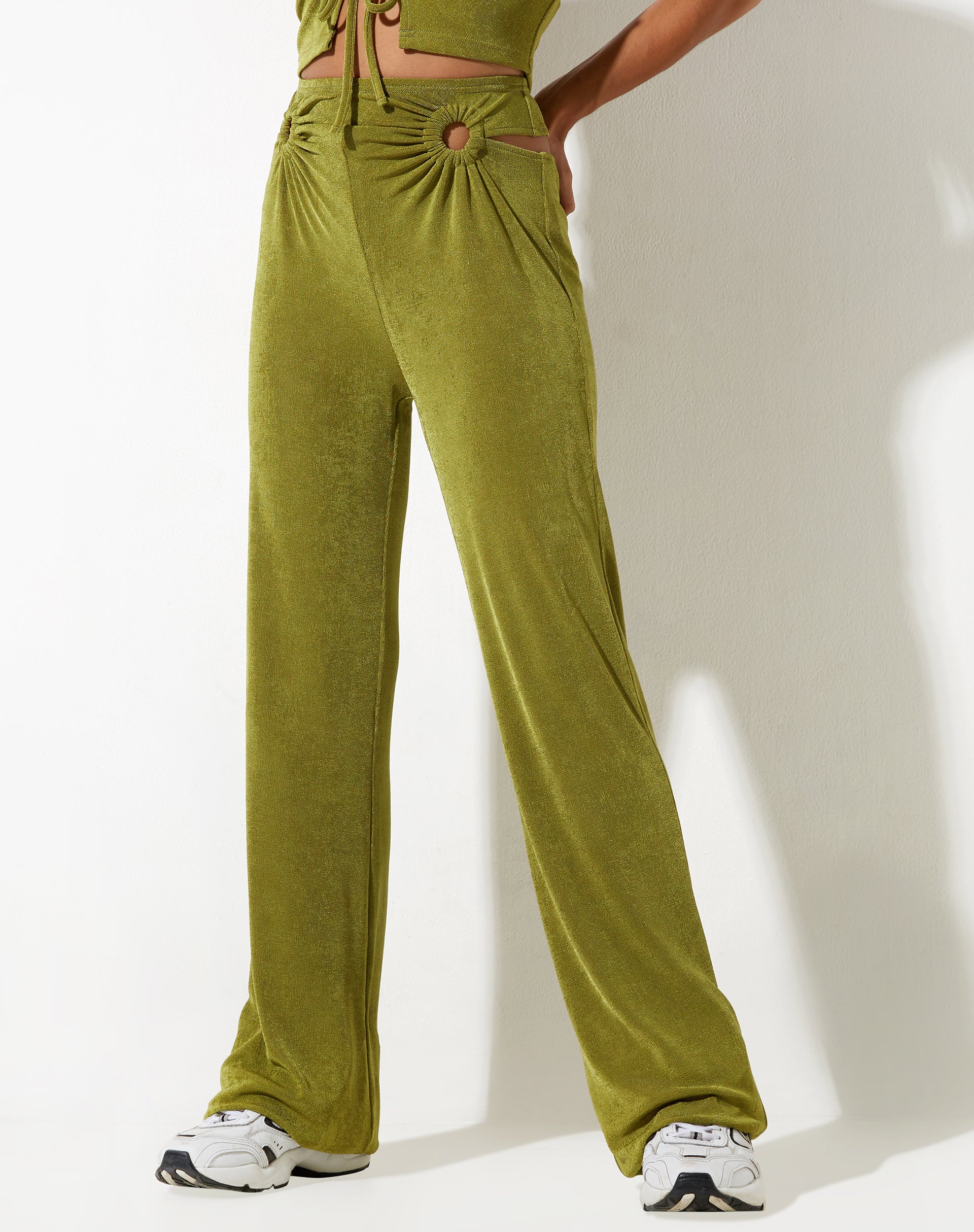 Afbeelding van Sesaot flare broek in crêpe lime