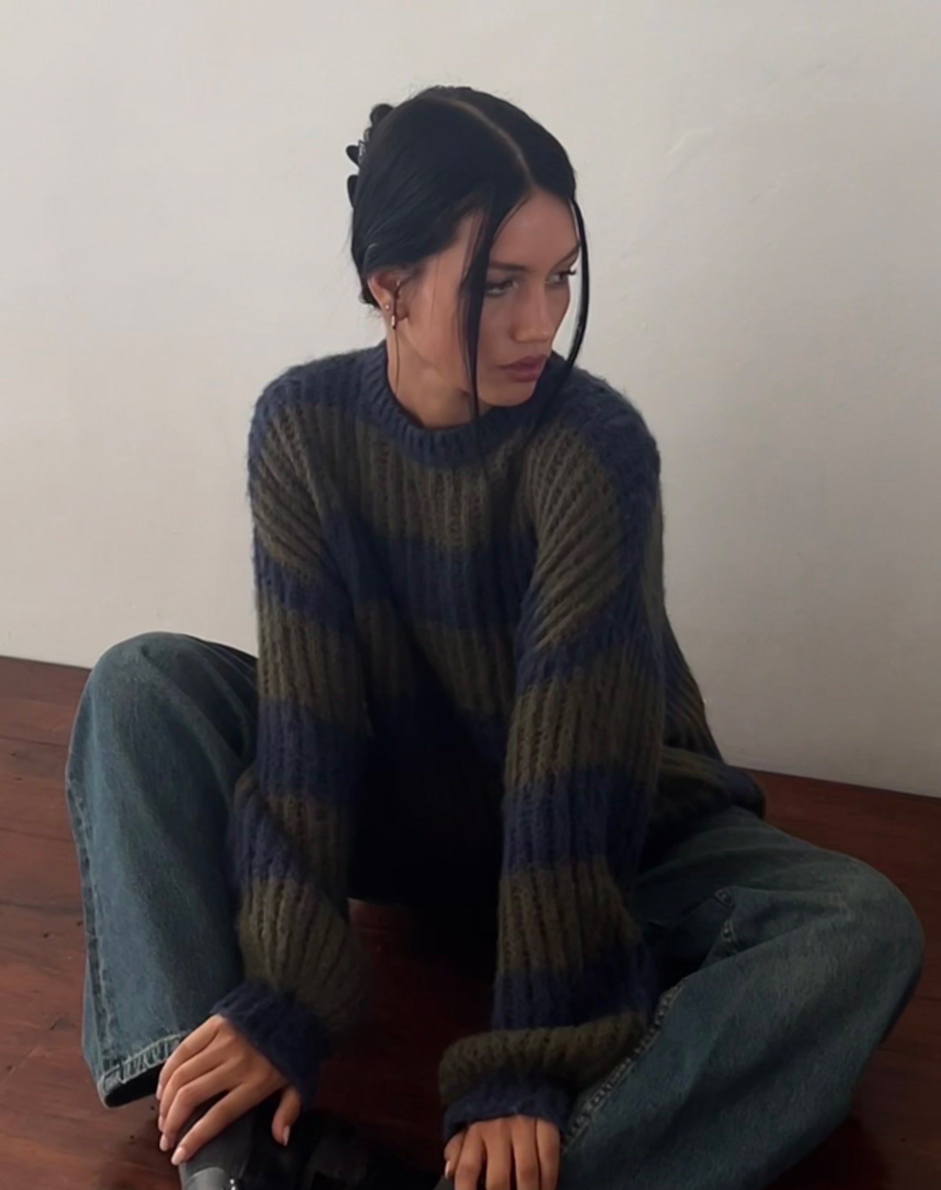 Afbeelding van Daren Gebreide Oversized Trui in Khaki en Marineblauwe Streep