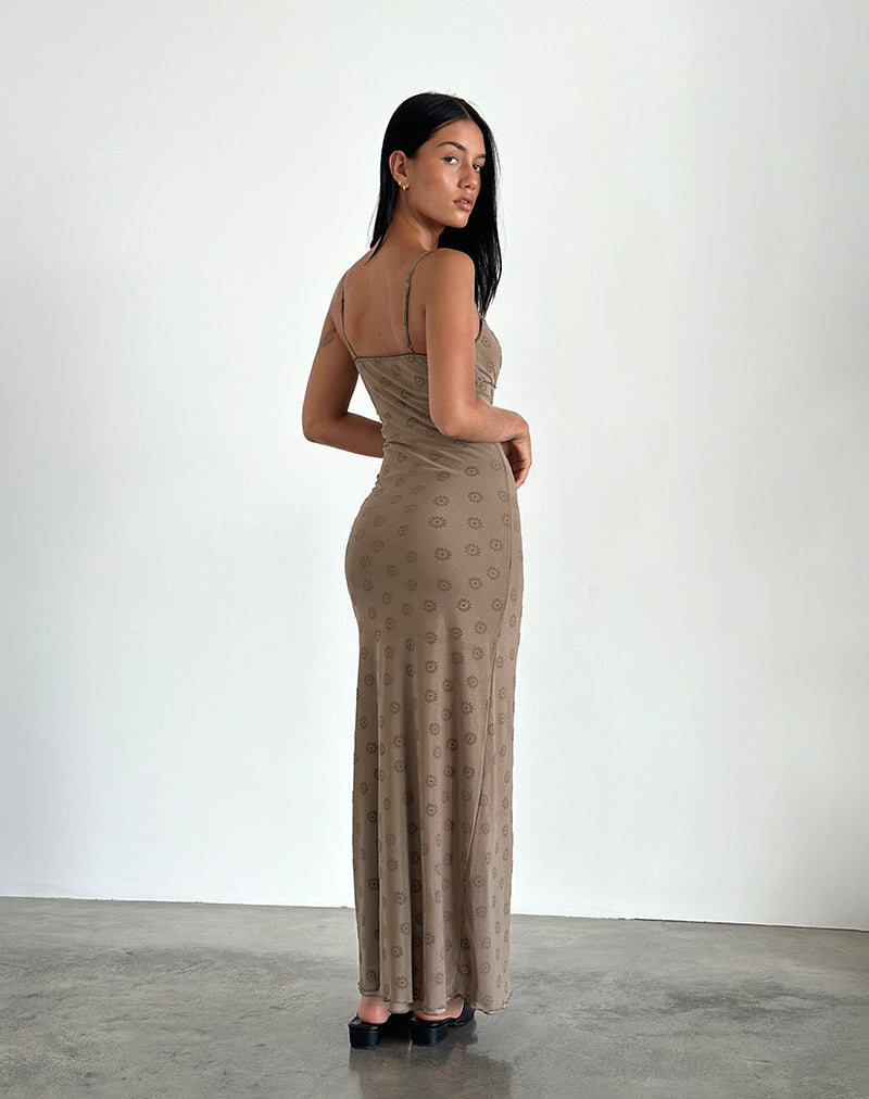 Afbeelding van Darsih Maxi Dress in Daisy Flock Lichtbruin