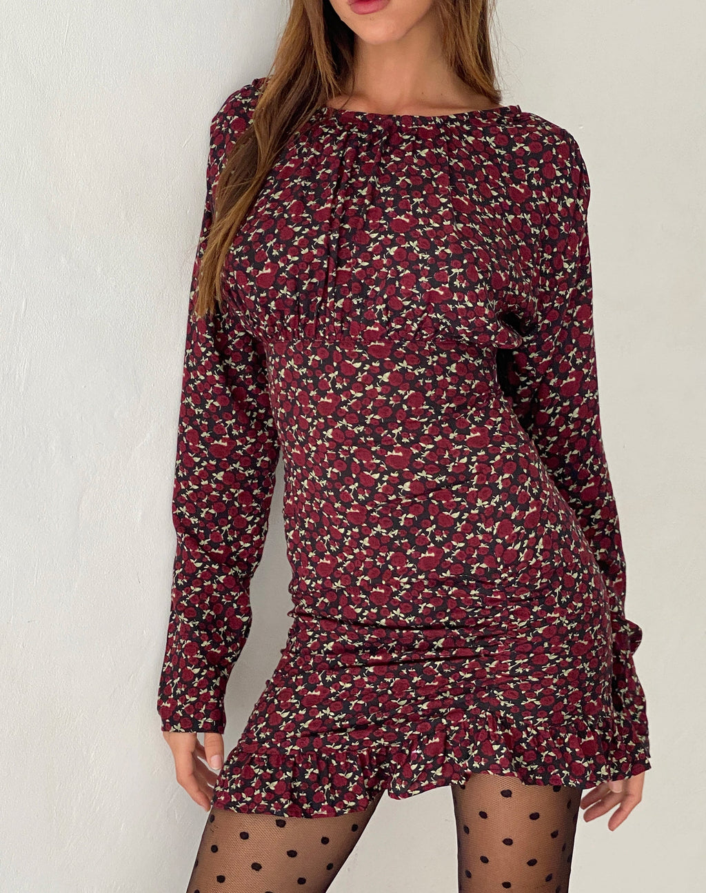 Dawsen Mini jurk met lange mouwen en ruches in donker rhoslyn ditsy print