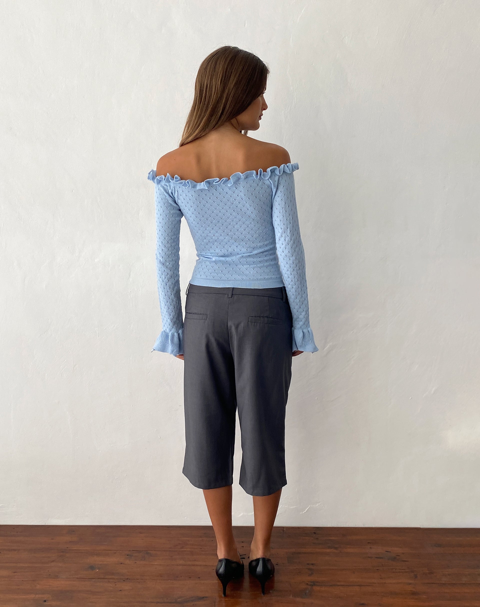 Afbeelding van Delaney Gebreide Franje Bardot Top in Baby Blauw