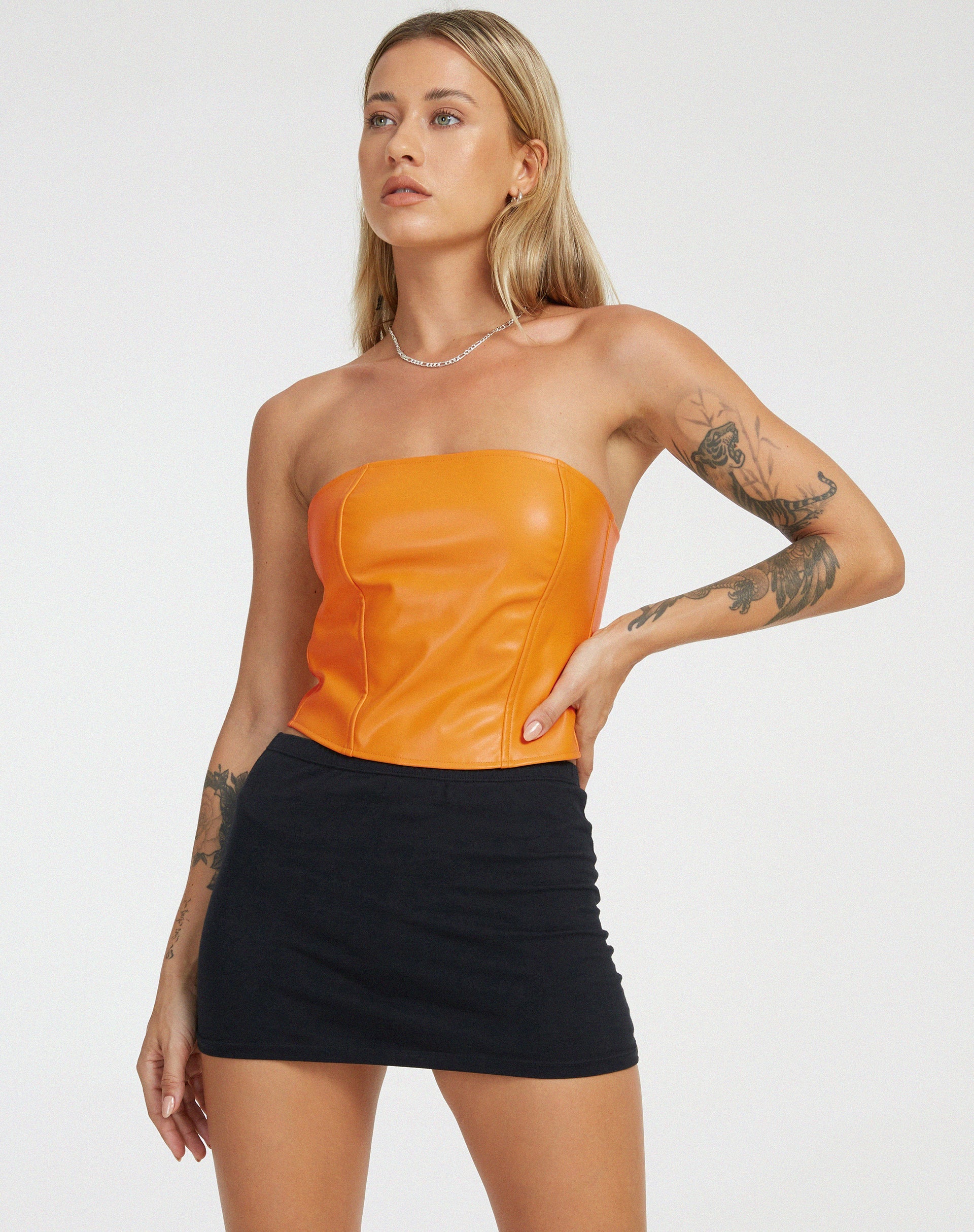 Afbeelding van Dena Corset Top in PU Neon Oranje