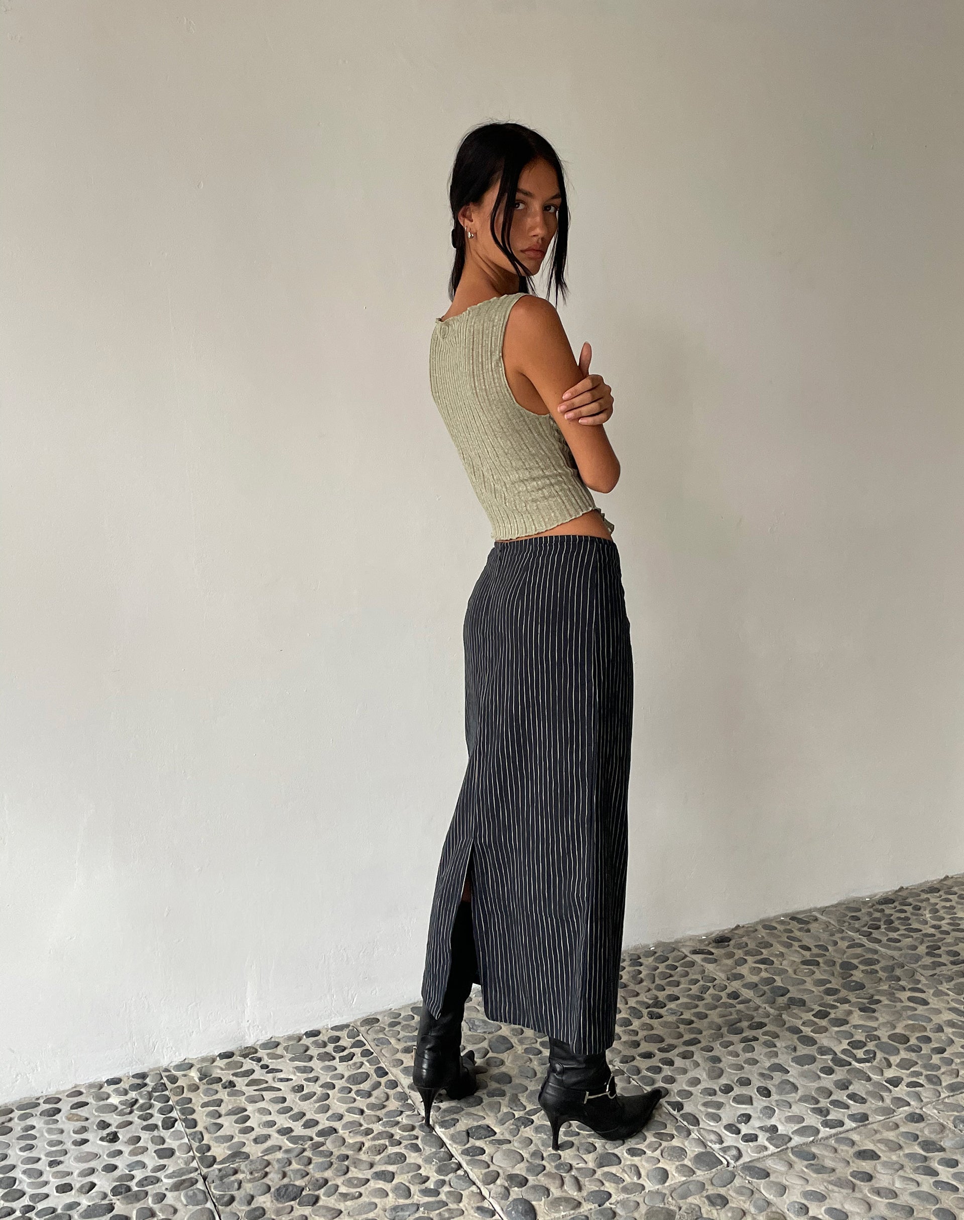 Afbeelding van MOTEL X JACQUIE Duende Midi rok in schetsmatige streep Zwart
