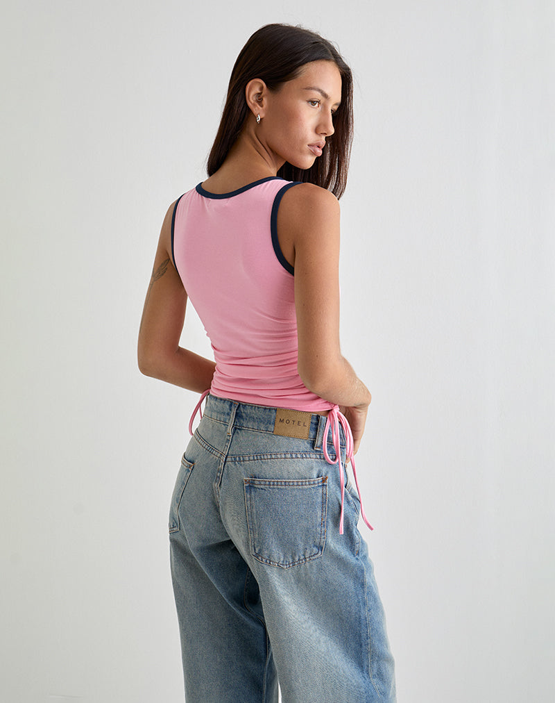Afbeelding van Laird Wrap Top in Ballet Roze met Navy Binding