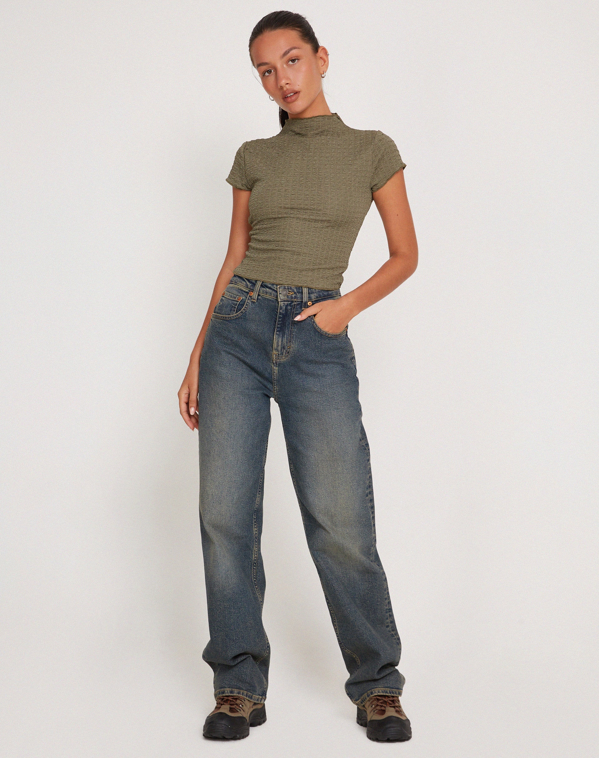 Afbeelding van Elton Top met hoge hals in Khaki