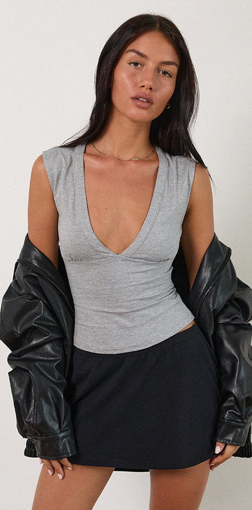 Afbeelding van Emberly Plunge Top in Grijs Marl