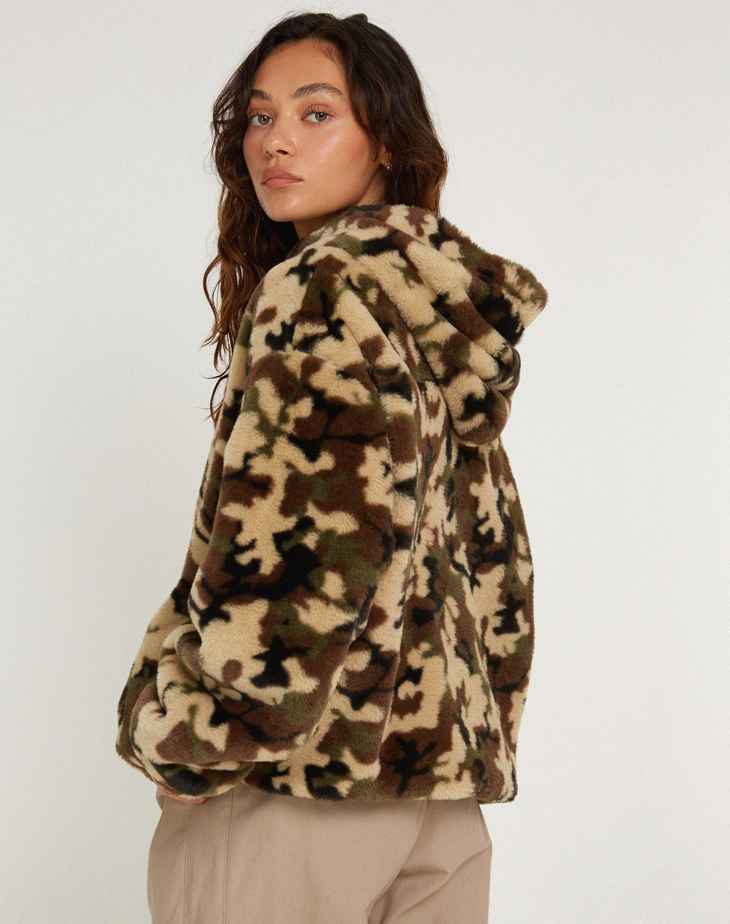 Emerson jas van imitatiebont in Camo Brown Pebble