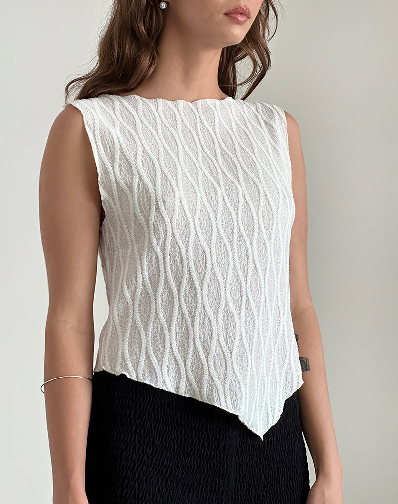 Etta Vest Top in Crinkle Ivoor