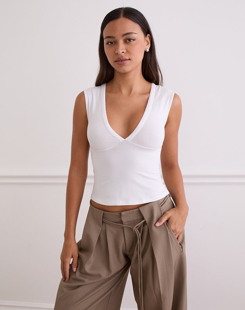 Emberly Plunge Top in Wit