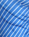 blauwe diagonale streep