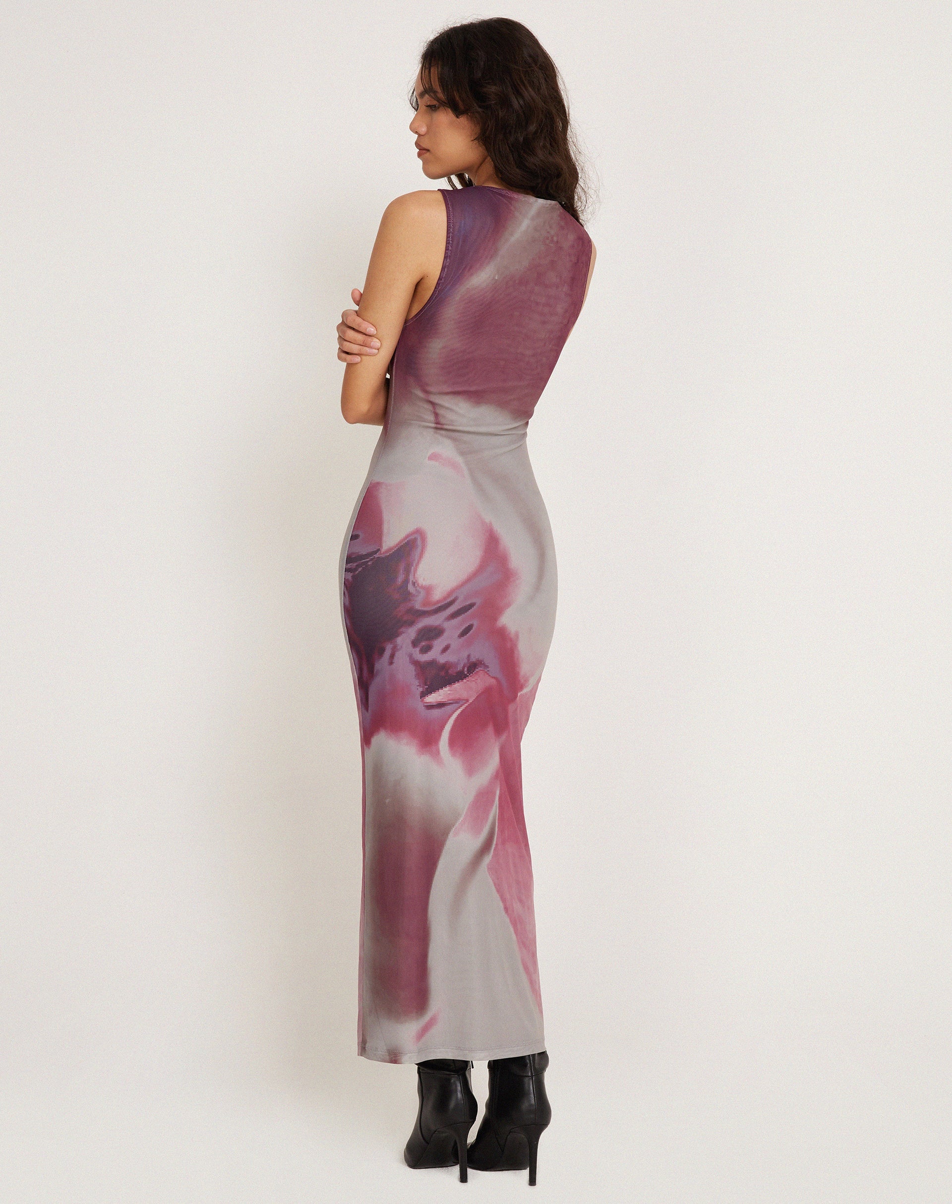 Afbeelding van Fayola Maxi Dress met print in roze Anatomy of Nature