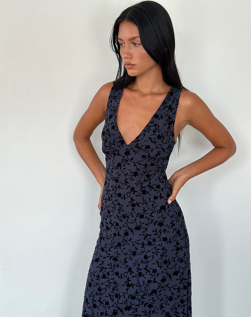 Afbeelding van Gabriela Midi Dress in Flocked Petal Navy