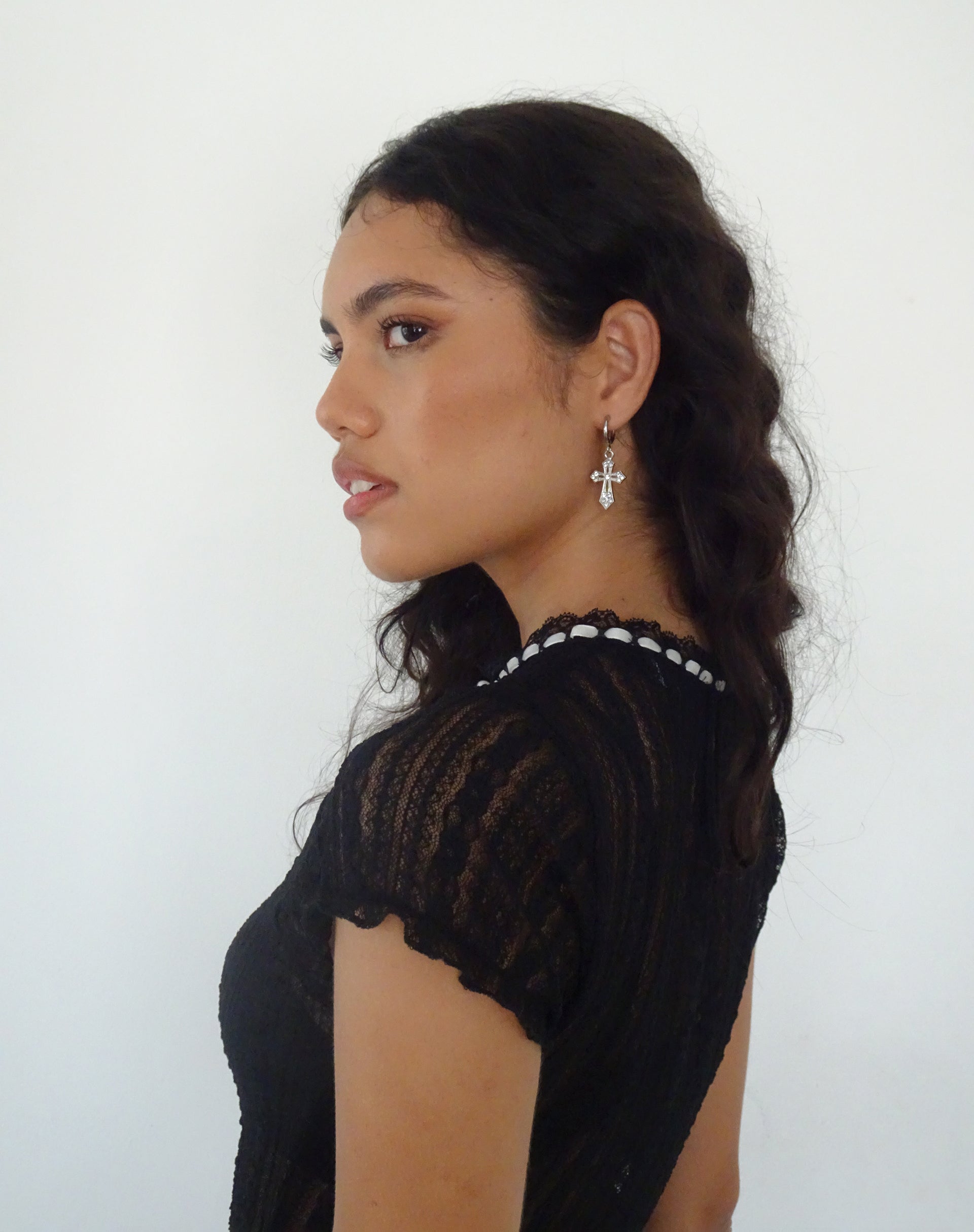 Afbeelding van Gaia Kruis Oorbellen van Gemini Jewels