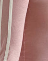 Roze dame met witte streep