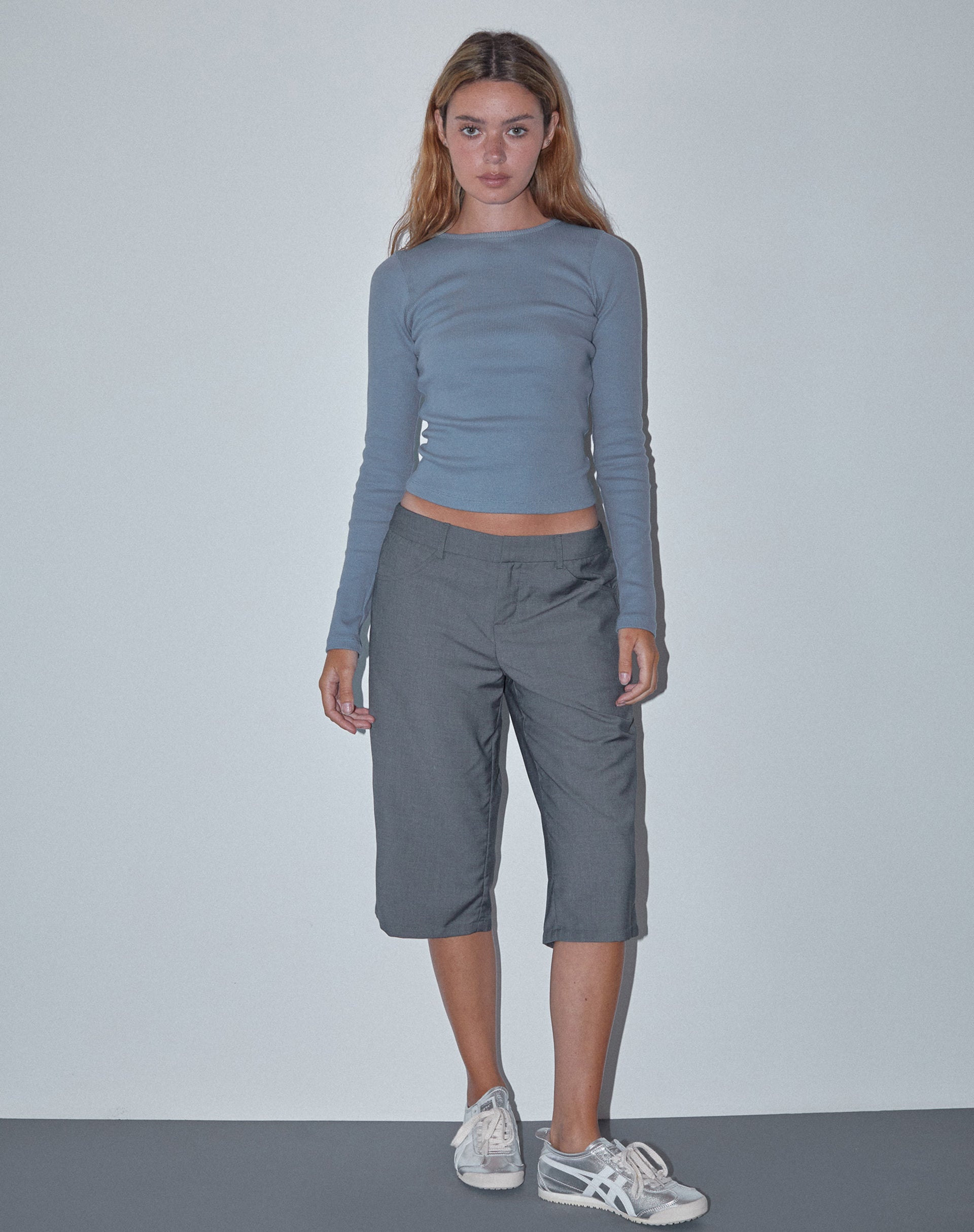 Afbeelding van Gelbon Open Rug Top met Lange Mouwen in Rib Powder Blue