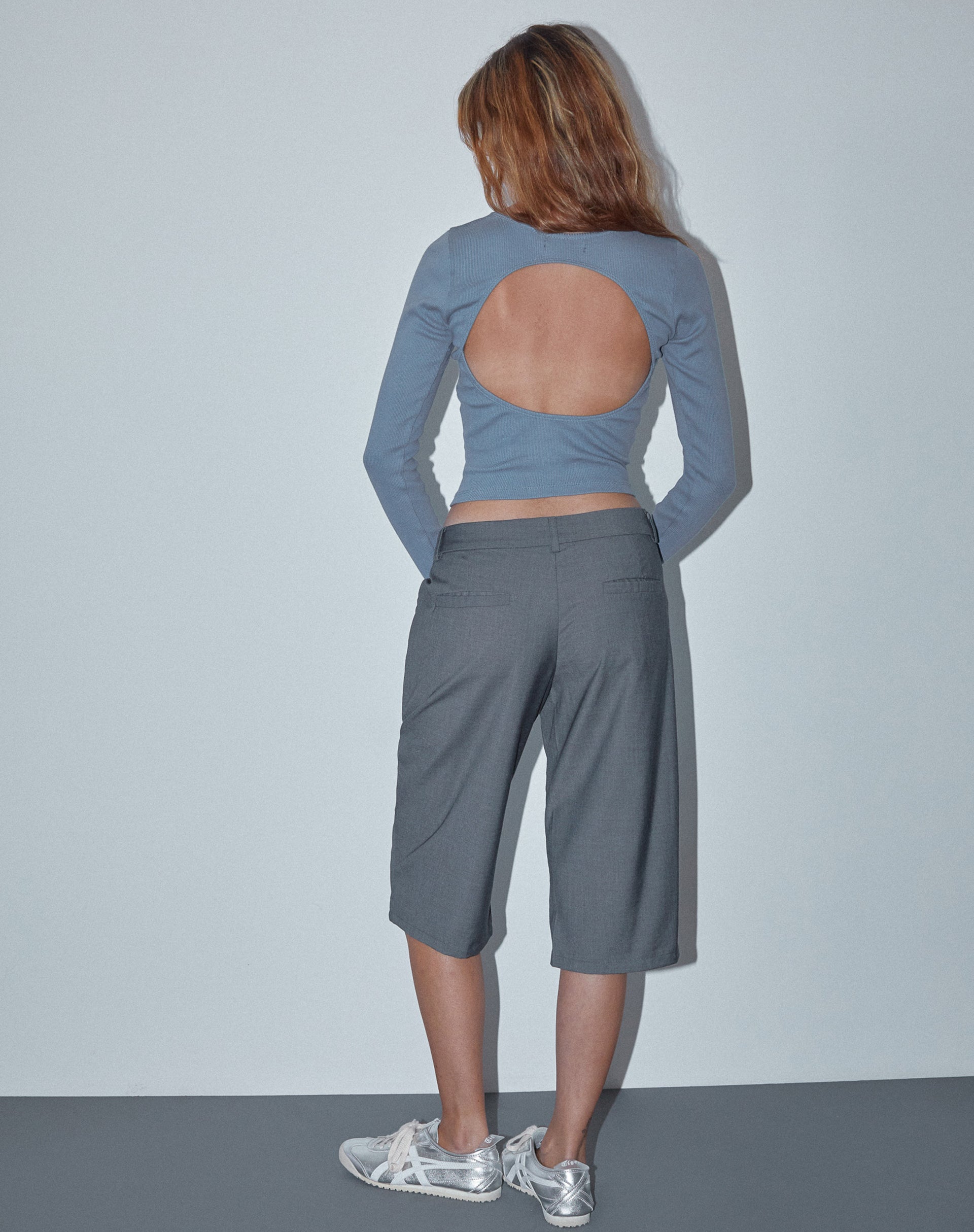 Afbeelding van Gelbon Open Rug Top met Lange Mouwen in Rib Powder Blue