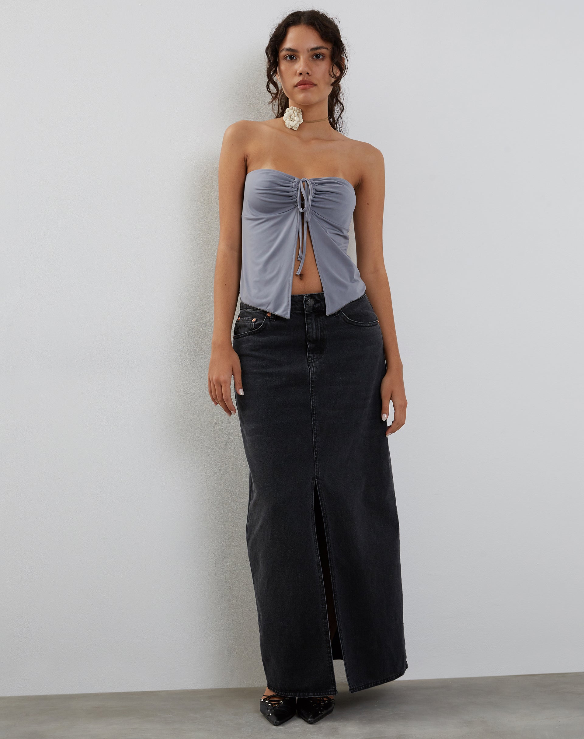 Afbeelding van Greta Bandeau Top met Stropdas in Grijs
