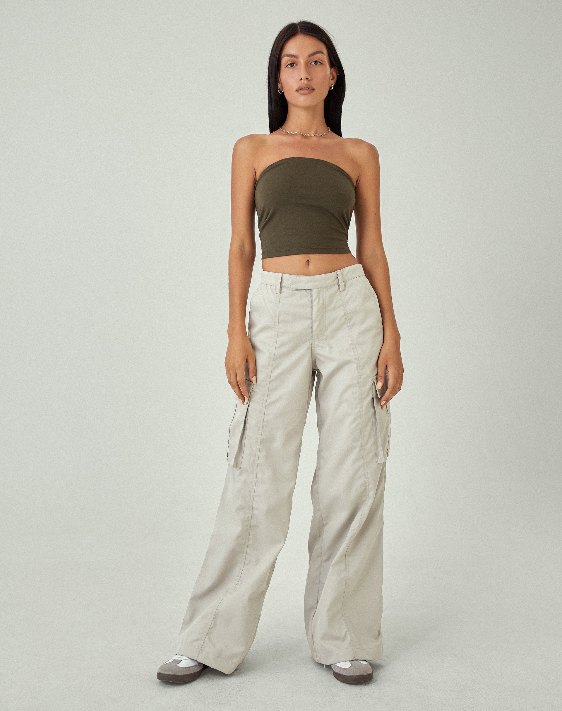 beeld van MOTEL X JACQUIE Shae Bandeau Top in Olive