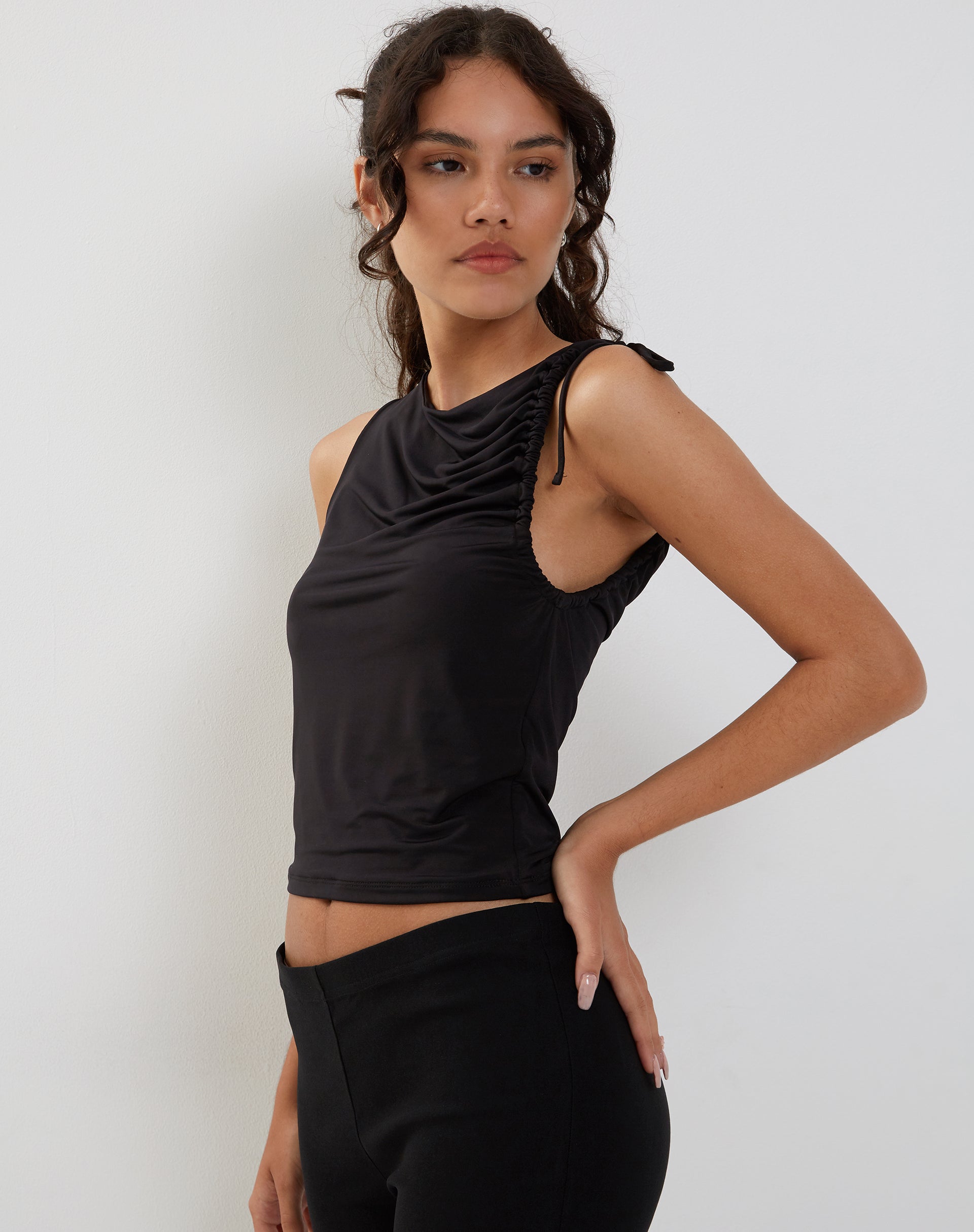 Afbeelding van Hagne Vest Top in Zwart