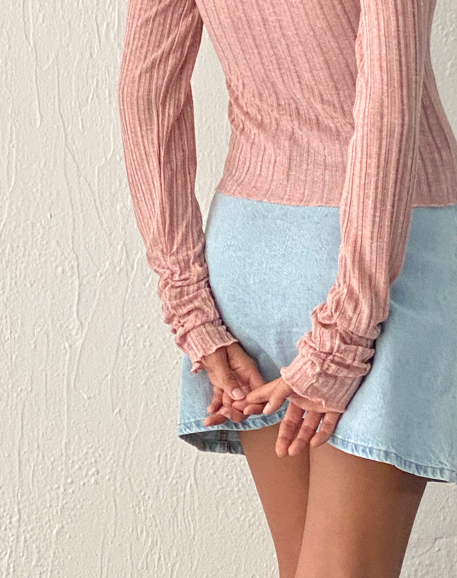 Afbeelding van Halsey gebreide extra lange mouw top in roze