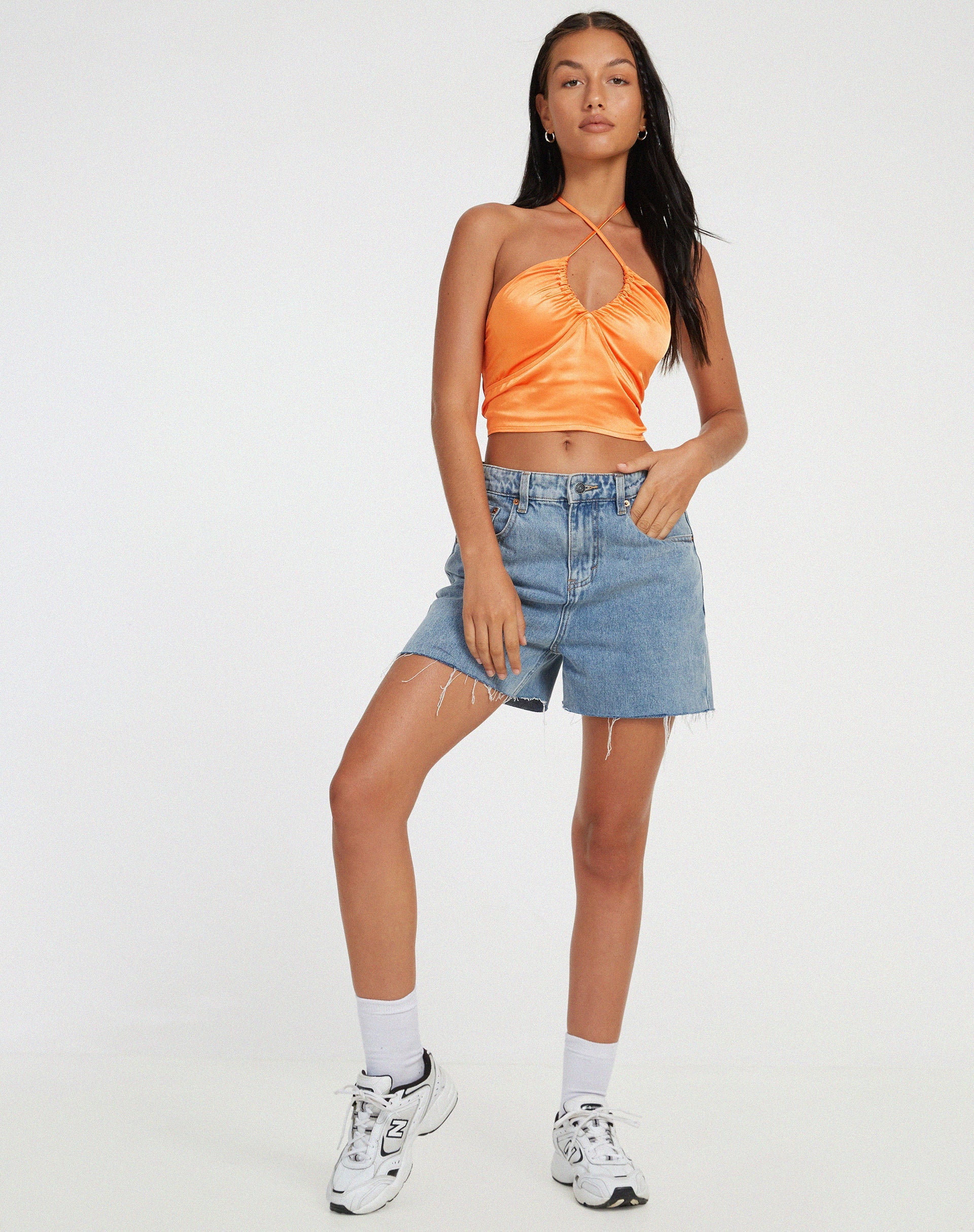 Afbeelding van Haltri Crop Top in Satijn Oranje