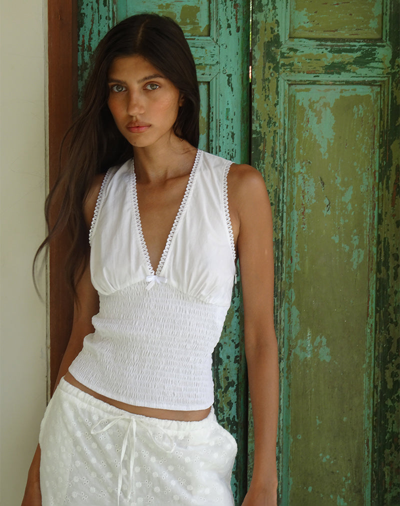 Hevalis Plunge Shirred Top in Popeline Wit