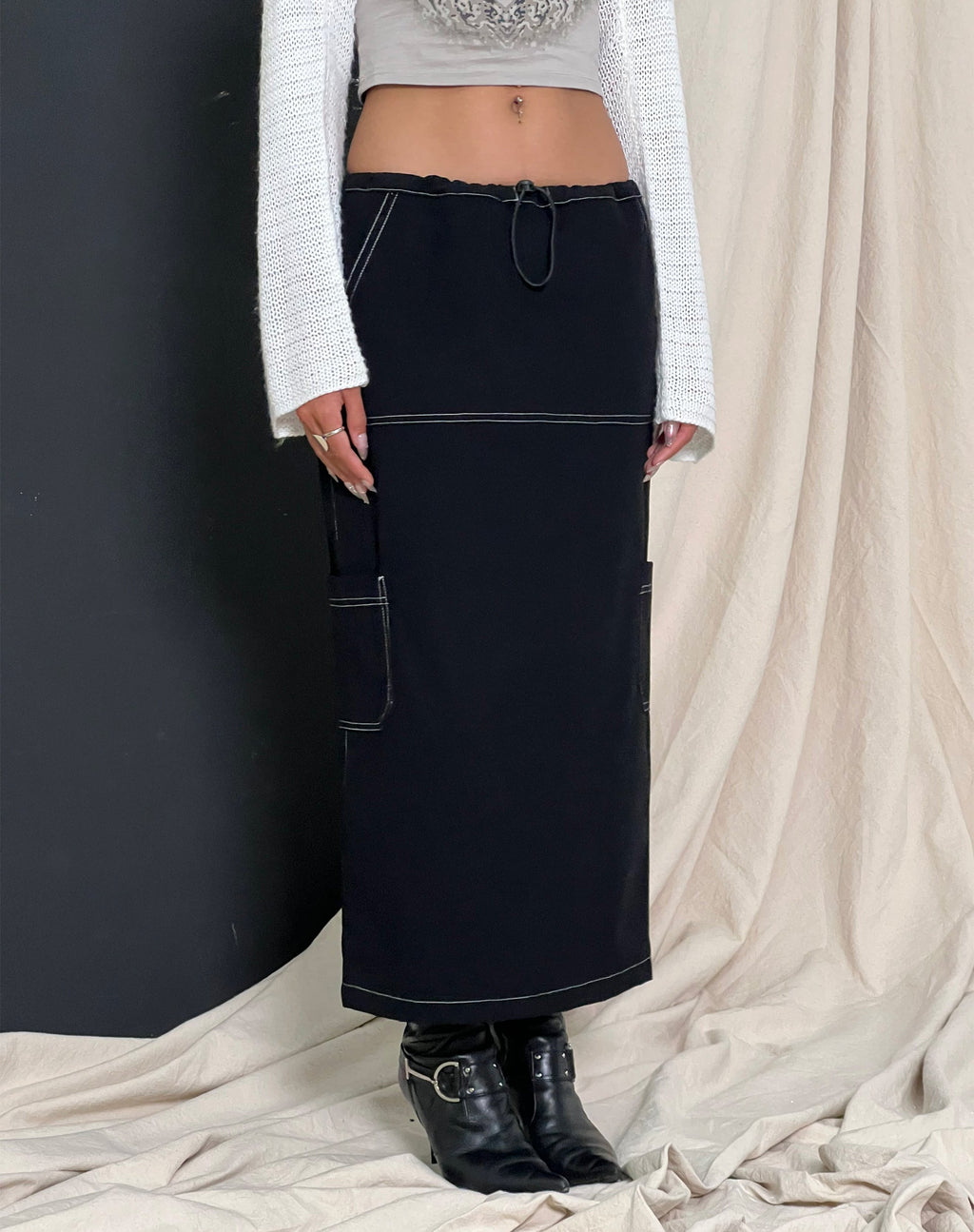 Swari Midi Cargo Rok in Zwart
