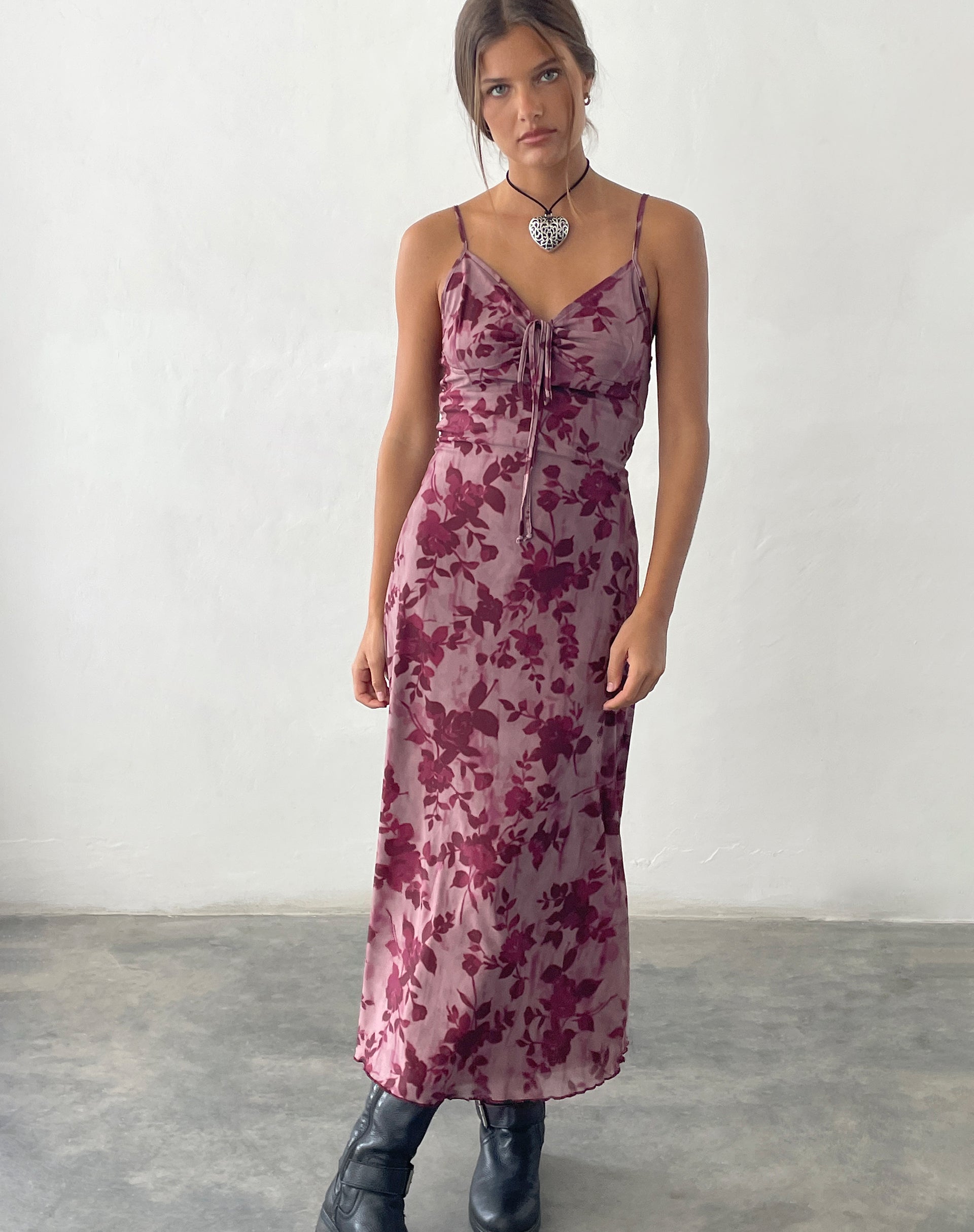 Afbeelding van Coya Maxi Dress in Mesh Maroon Blurred Flower