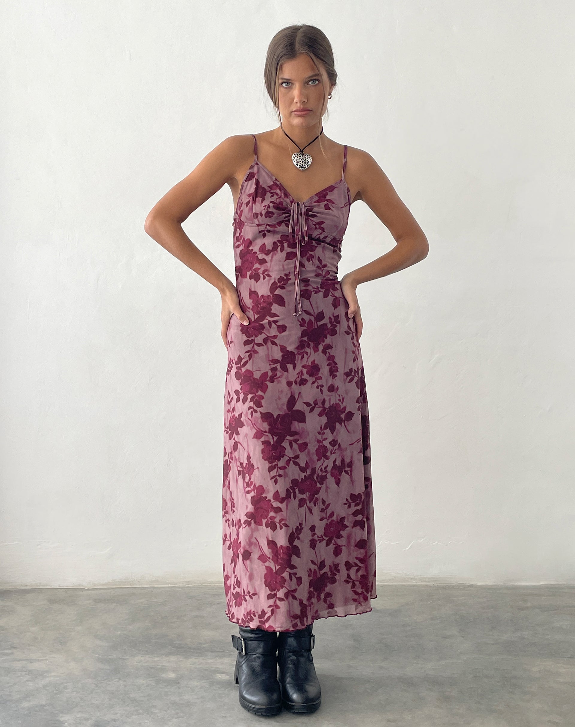 Afbeelding van Coya Maxi Dress in Mesh Maroon Blurred Flower