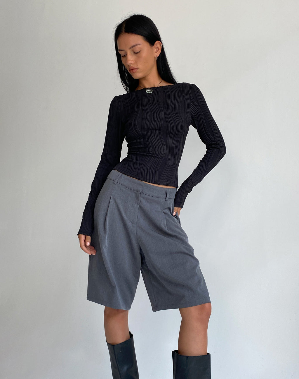 Amabon Gewatteerde Top met Lange Mouw in Crinkle Black