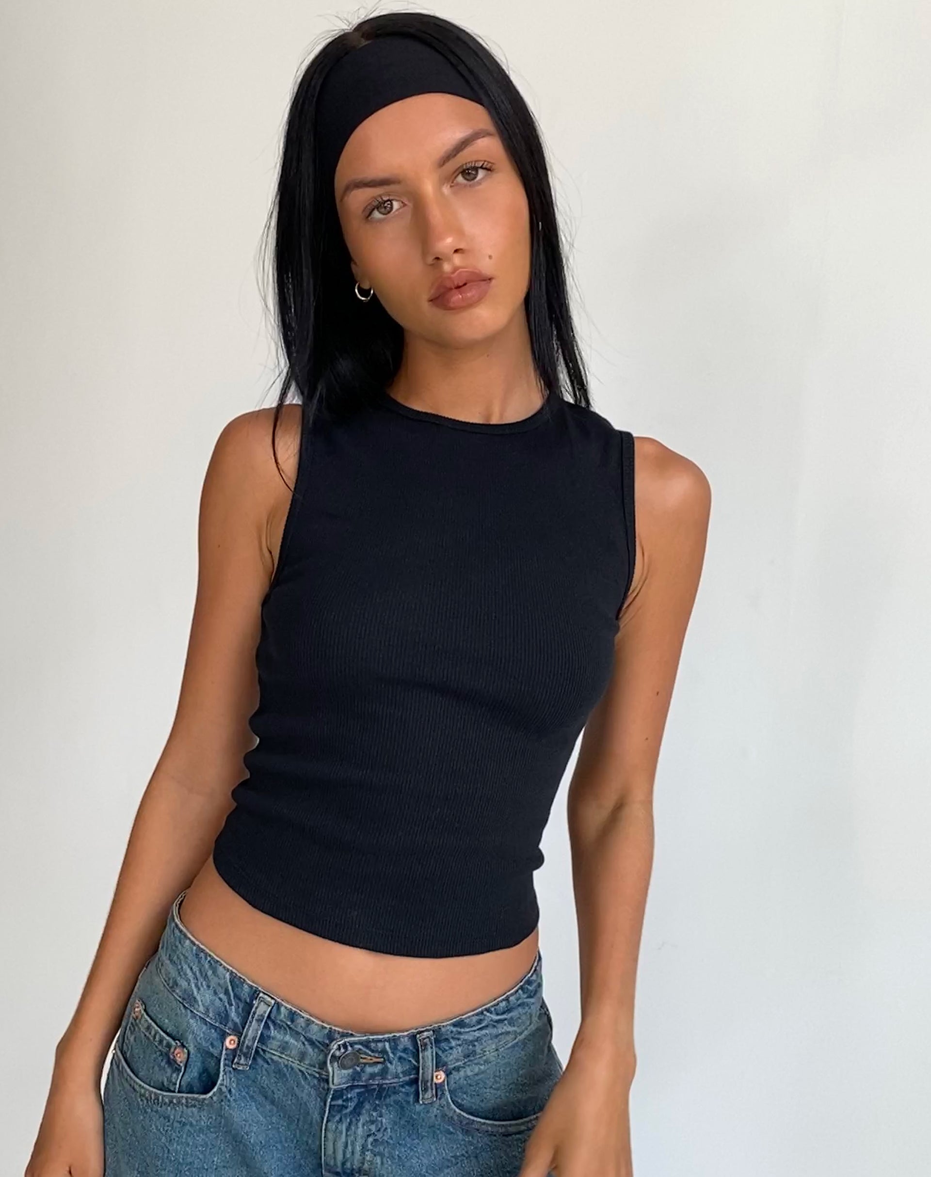 Afbeelding van Gelsho Open Rug Tanktop in Rib Zwart