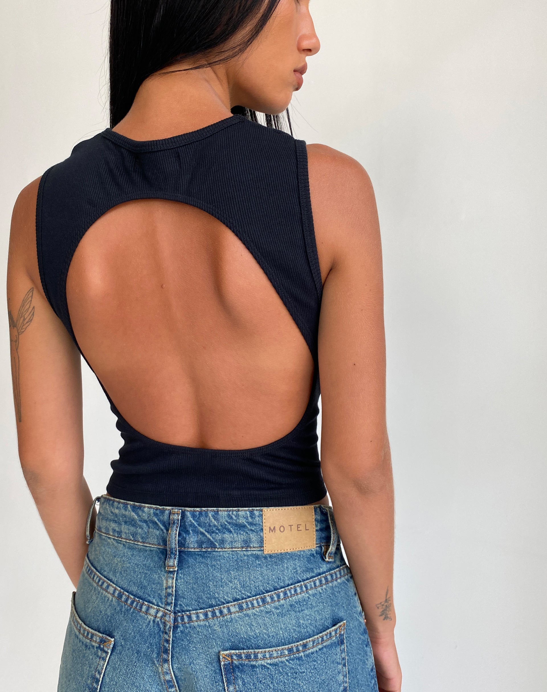 Afbeelding van Gelsho Open Rug Tanktop in Rib Zwart