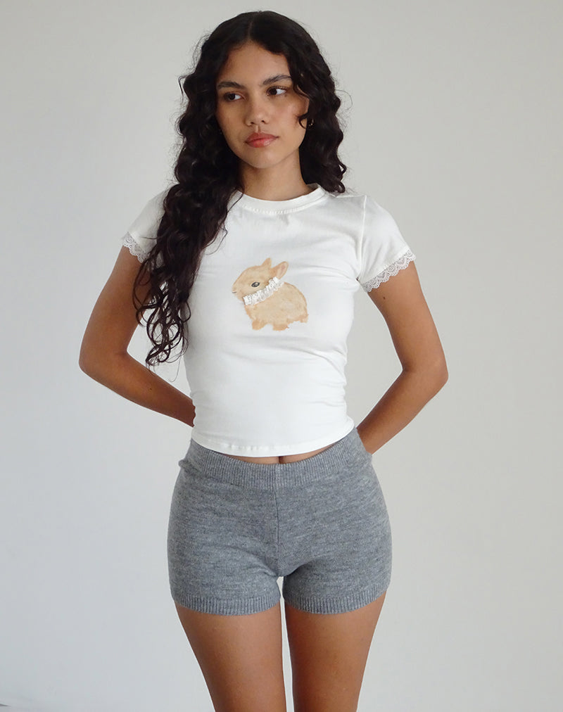 Afbeelding van Izzy Top in Off White met Konijnenprint