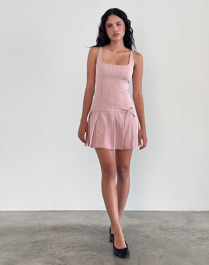 Afbeelding van Jadzia Drop Waist Mini Dress in Blush Pinstripe