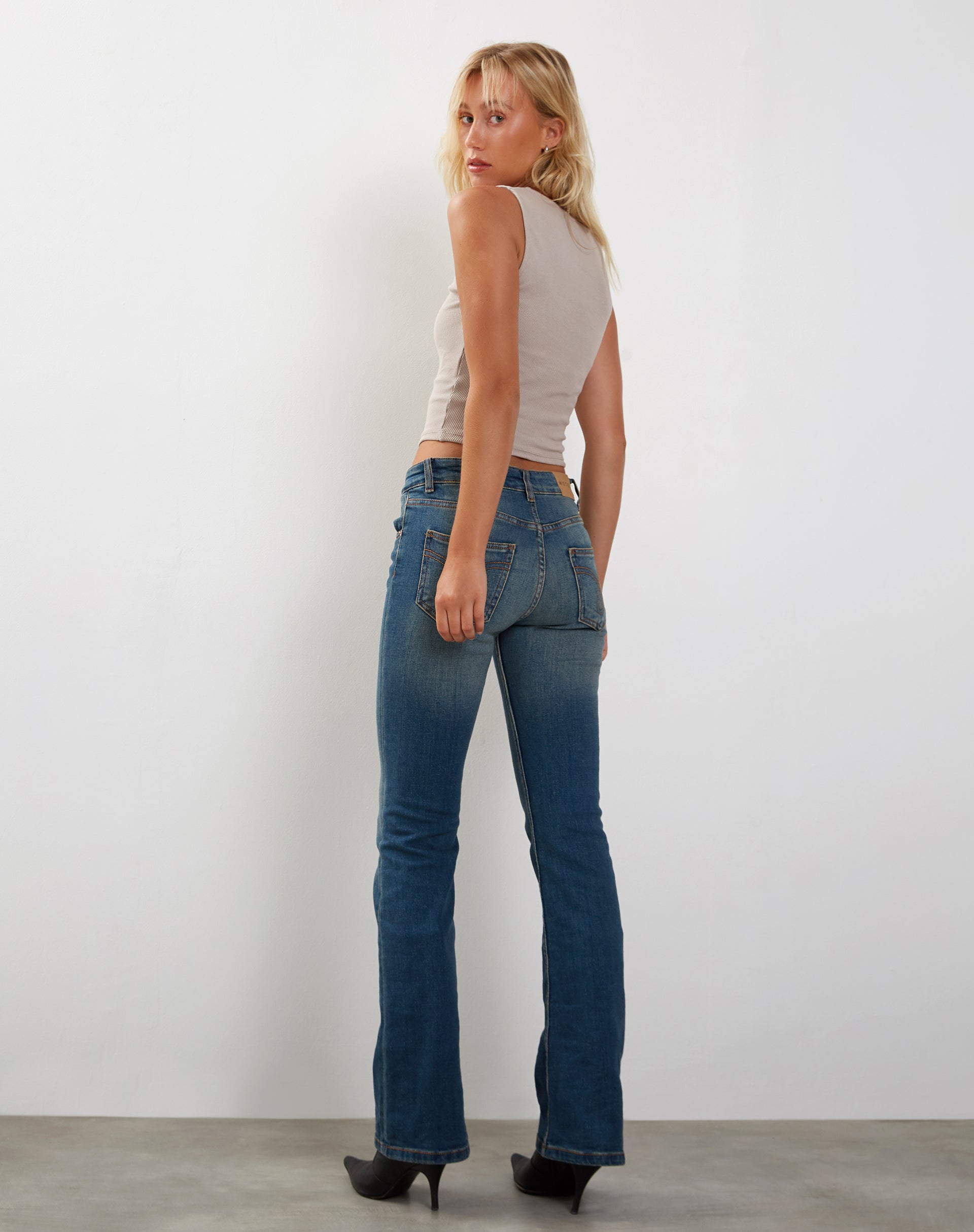 Afbeelding van Jastio Vest Top in Haver Geribd Jersey