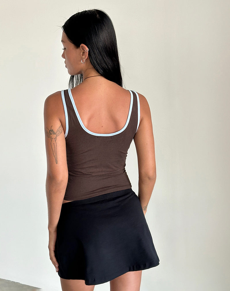 Afbeelding van Jastiya Top in Bruin met Nantucket Blauwe Binding