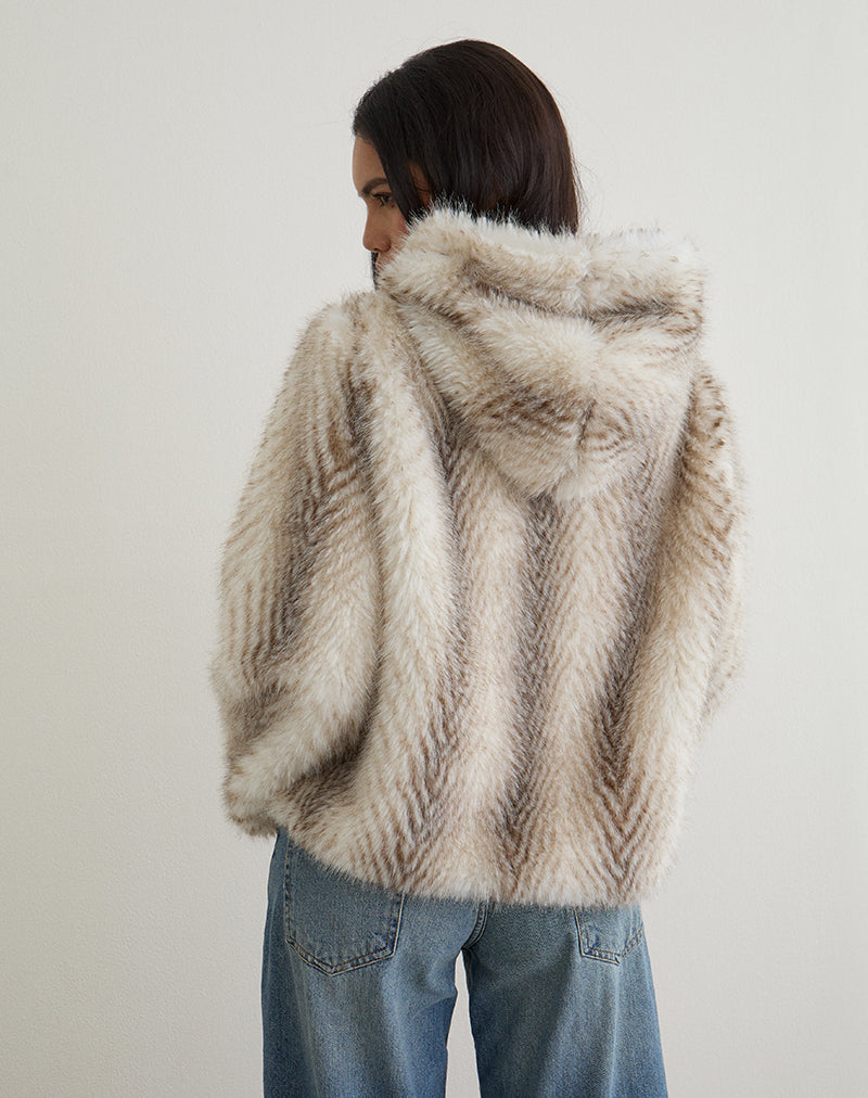 Afbeelding van Jemi Hooded Cropped Faux Fur Jacket in Crème