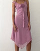 Afbeelding van Jenani Rosette Ruffle Midi Dress in Light Plum