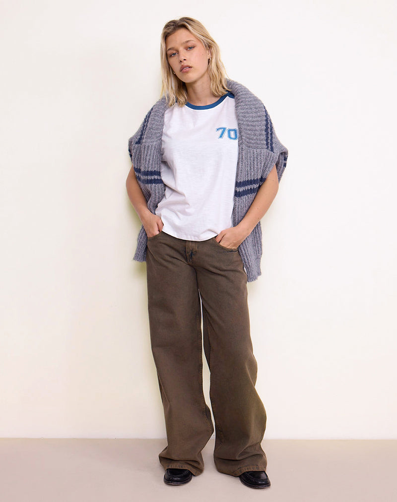 Afbeelding van Jihan Top in Off White met mediterraan blauw biesje