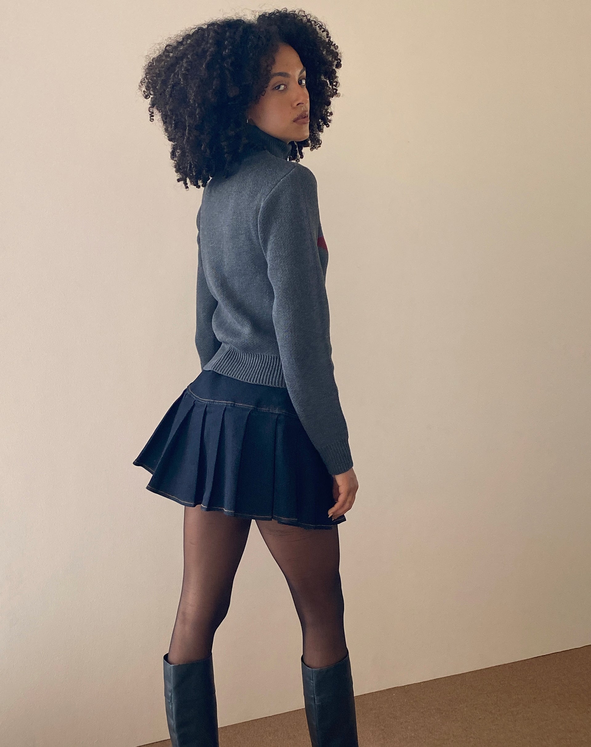 Afbeelding van Jimena Zip Through Vest in Grijs met Bourgondisch Sterrenmotief