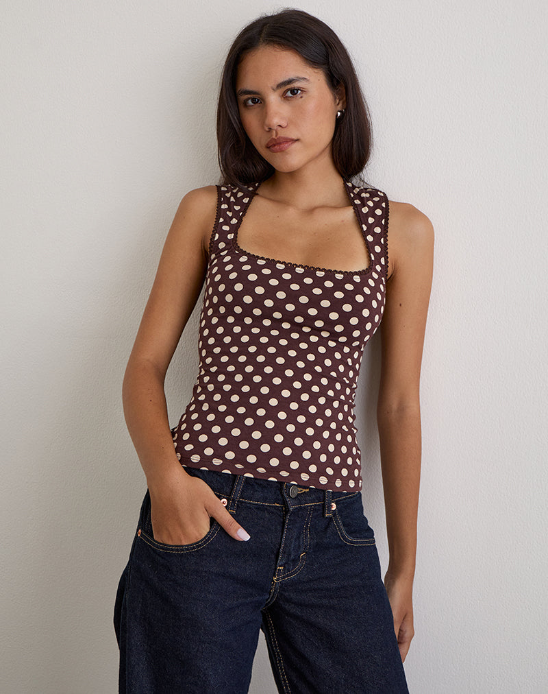 Afbeelding van Jinalo Sweetheart Top in Bruin met Kleine Crème Polka Prints