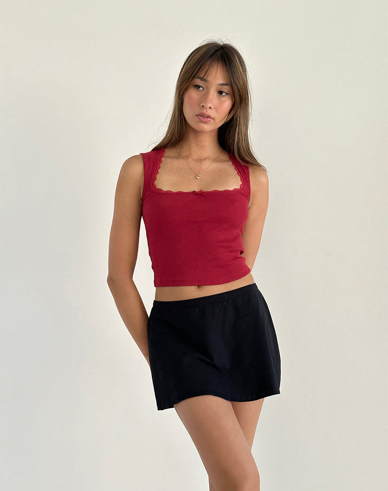 Jinila Top In Adrenaline Rood Met Kantrandje En Strik