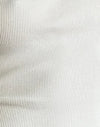 Off White met strik en kanten rand